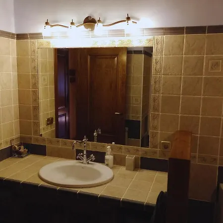 아파트 Piso A Orillas Del Rio 발데로브레스