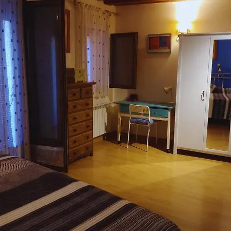 Piso A Orillas Del Rio 아파트